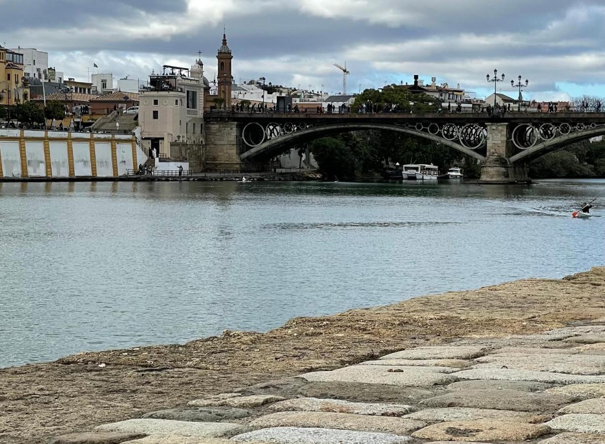 Apartamentos Rg Resitur Sevilla Kültér fotó